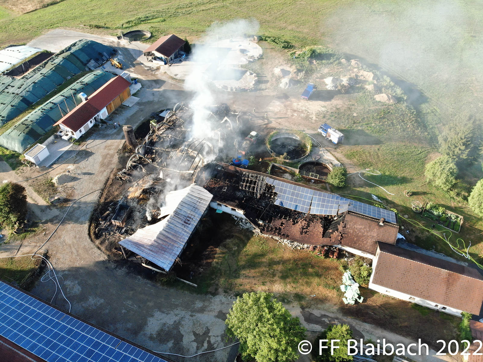 Drohne im Einsatz: Brand landw. Anwesen