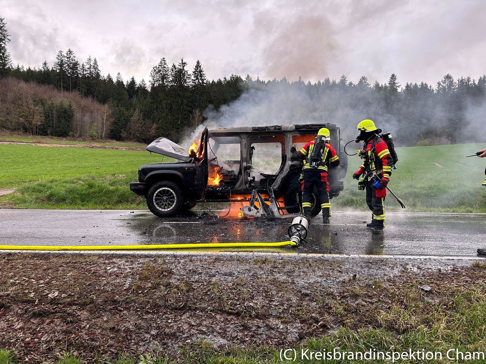 Brennender PKW auf der CHA 49