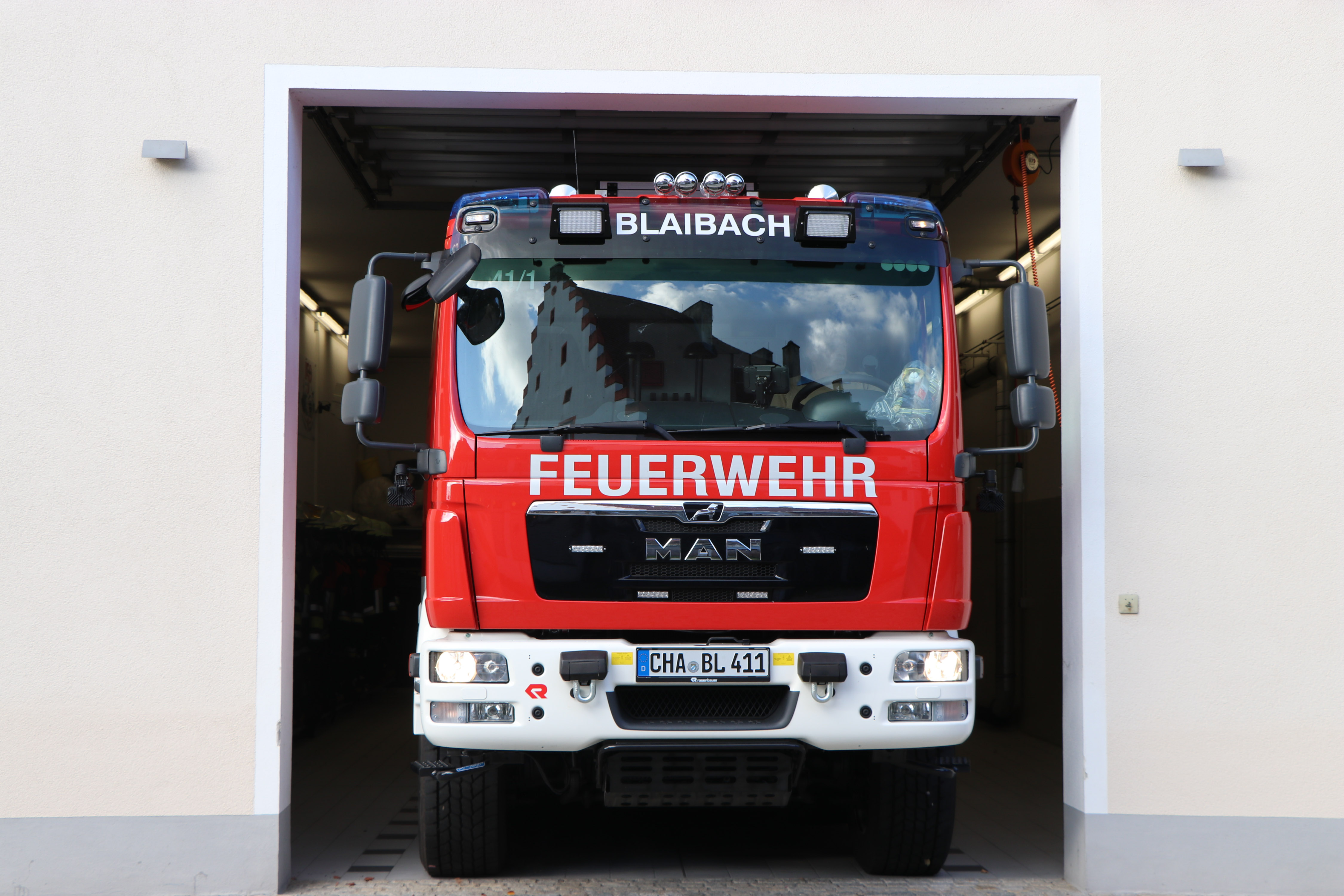 LF20-Front.jpg