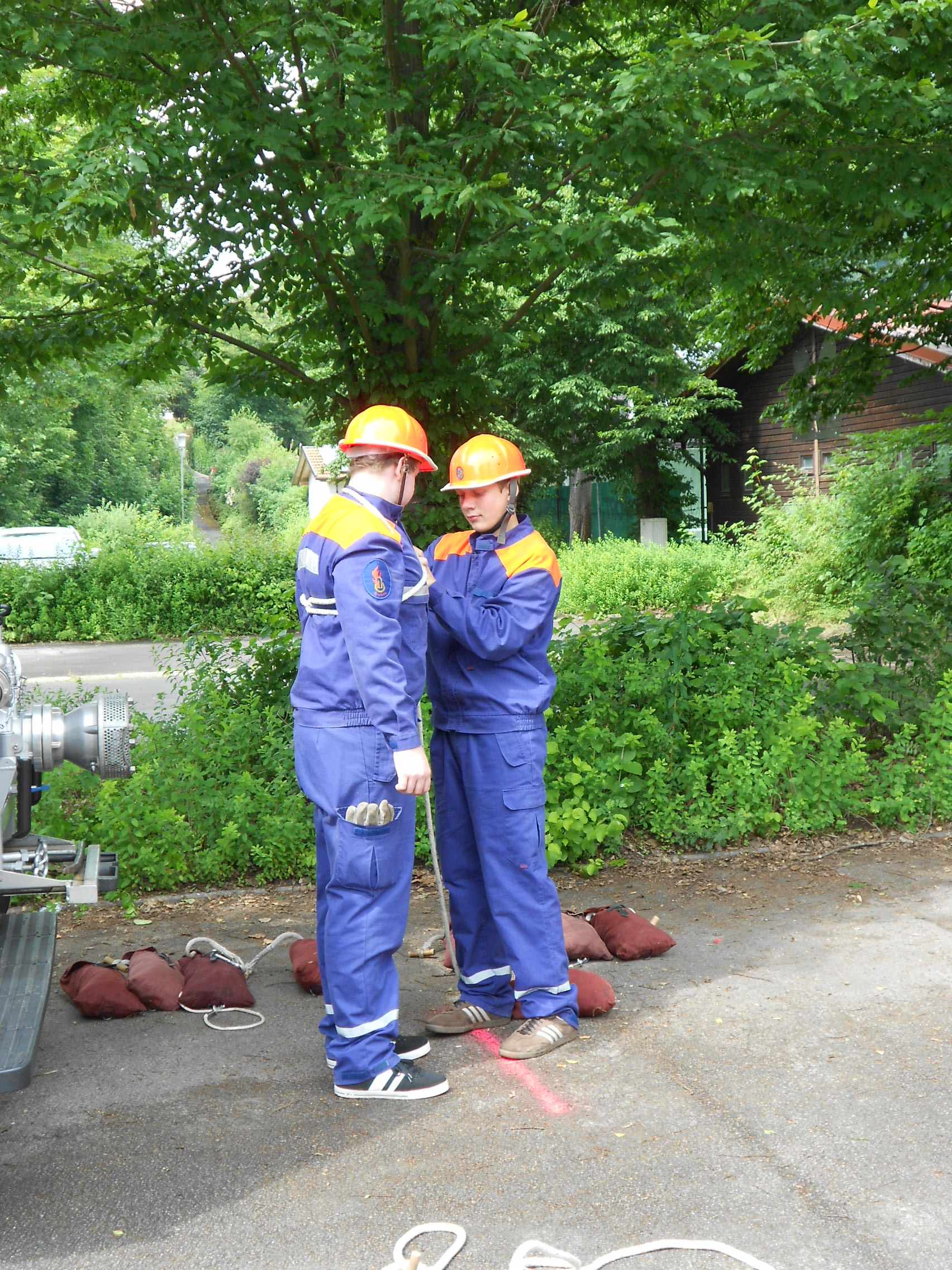 Die Jugendfeuerwehr weiß Bescheid